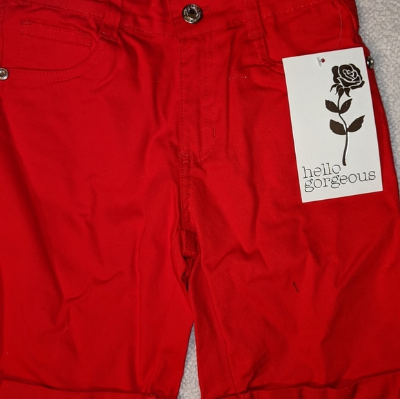 Roblox Shirt and Girls Red shorts - Picture 2 of 3